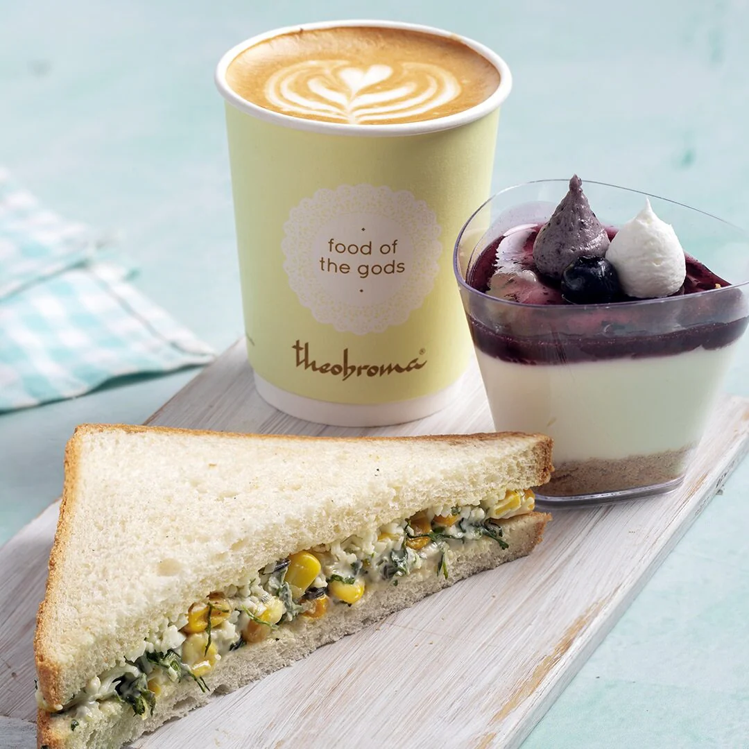 Choice of Beverage + Dessert/Cupcake + Veg Sandwich/Savoury